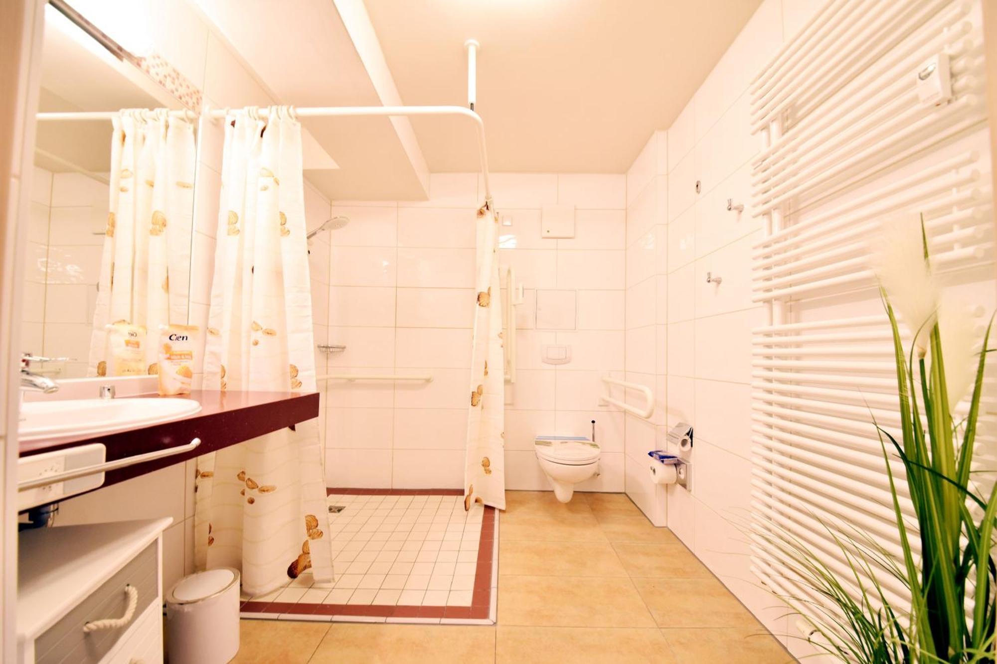 Ferienwohnung Traumduene Im Ostseebad Baabe Exteriér fotografie